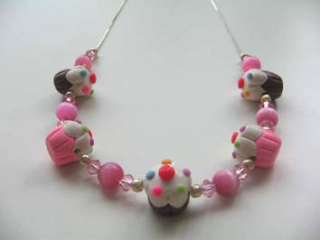 cupcake-necklace-small.jpg